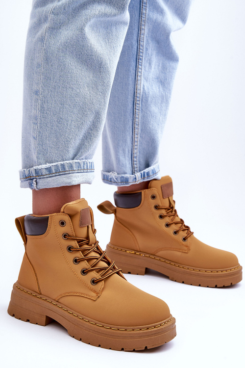 Жіночі чоботи на хутряній підкладці коричневого кольору Corbin