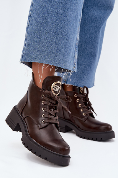 Утеплені жіночі черевики з золотим декором шоколадні Kavirae