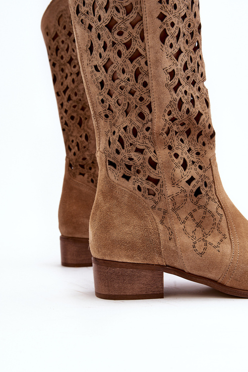 Ажурні жіночі чоботи Zazoo 3403 на низькому каблуці бежеві