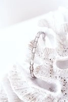 Сірий, срібний