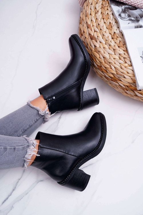 Жіночі чоботи на шпильці Duo чорного кольору