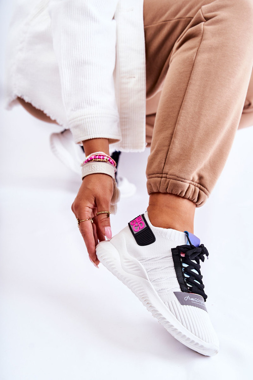 Жіноче спортивне взуття сліпони білі Klayra