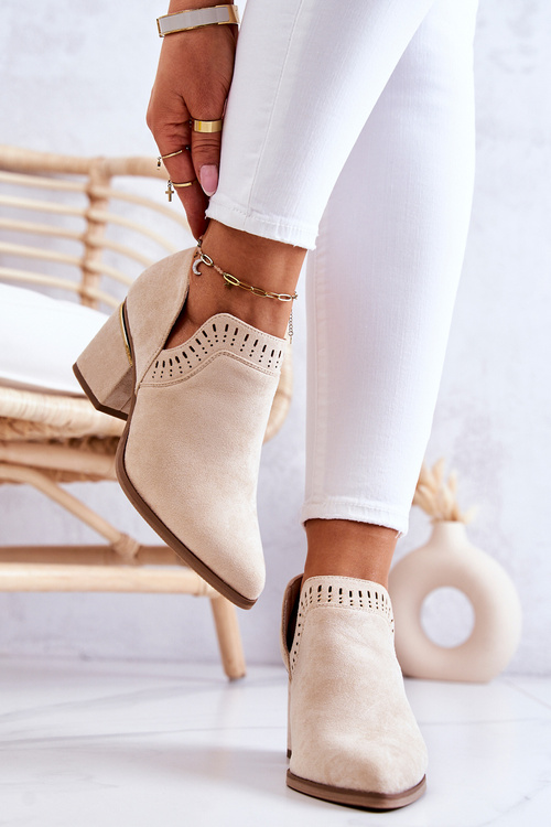 Замшеві ажурні ковбойські чоботи бежеві Валері