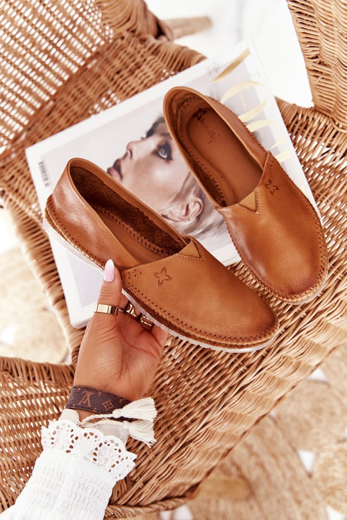 Жіночі шкіряні балетки Maciejka Camel 01930-52