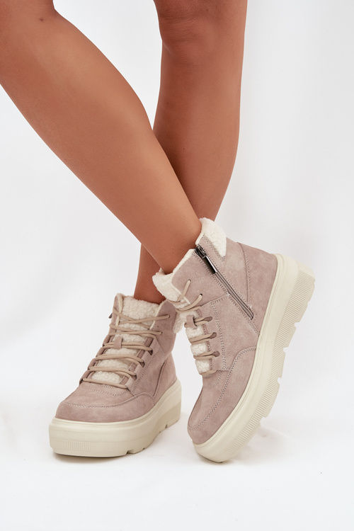 Замшеві зимові чоботи для жінок із хутряною підкладкою на платформі Vinceza 95354 бежеві