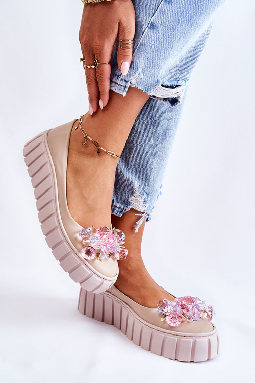 Шкіряні балетки на платформі з барвистим орнаментом, бежеві ладетти