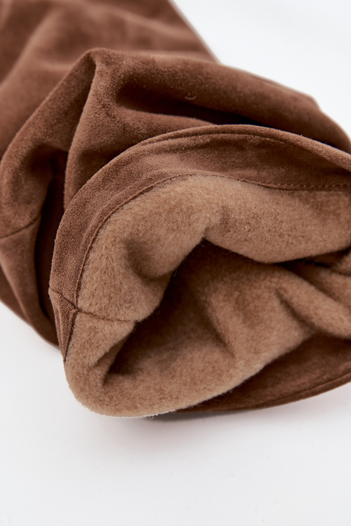 Зморщені чоботи з натуральної замші на каблуці із ізоляцією Zazoo 4228 світло-коричневі