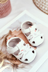 Дитячі босоніжки для дівчинки білі шкіряні Maentra