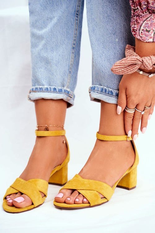 Замшеві босоніжки на високому каблуці Жовті Nela