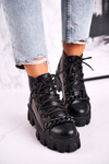 Чоботи жіночі на платформі чорні на ланцюжку