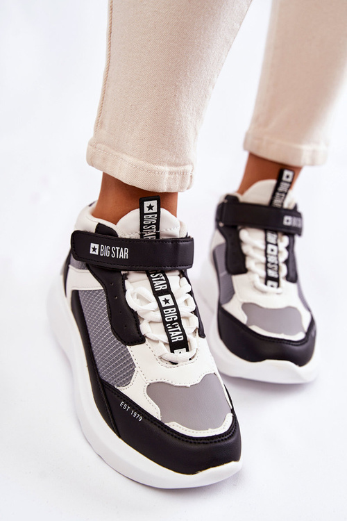 Жіноче спортивне взуття Memory Foam System Big Star KK274405 Білий