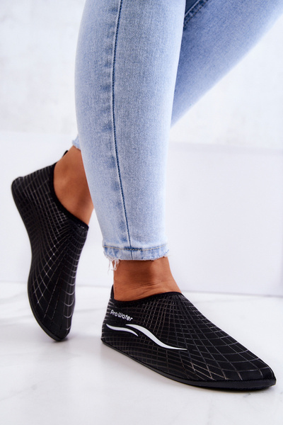 Жіноче спортивне взуття для води ProWater 22-4-013L Black