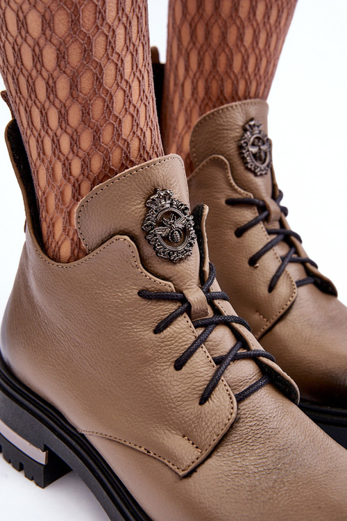 Жіночі шкіряні ботильйони на плоскому каблуці бежеві Charline