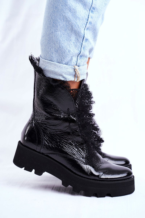 Чоботи жіночі лаковані шкіряні чорні Montegero