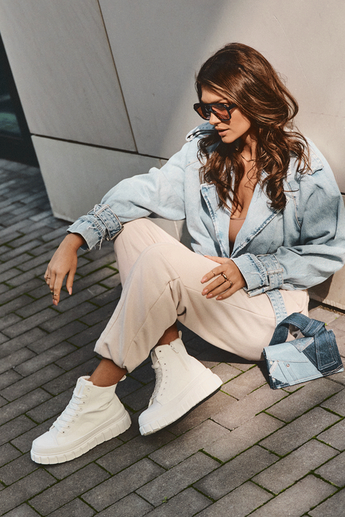 Шкіряні стьобані кросівки на шнурівці Big Star MM274624 Білі