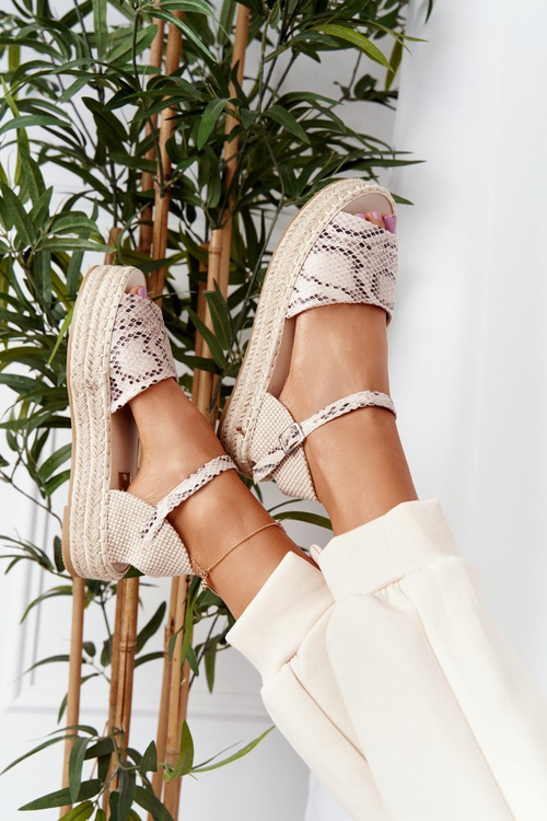 Босоніжки на плетеній платформі бежевого кольору зі змійкою Megara