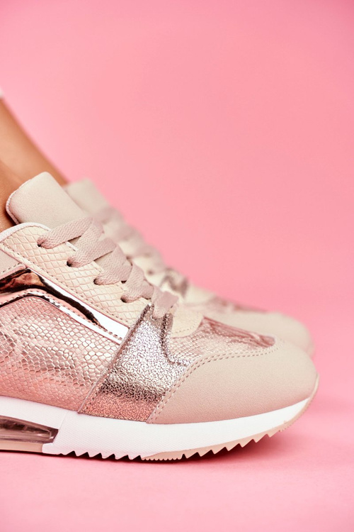 Жіноче спортивне взуття Бежеві кросівки Helly