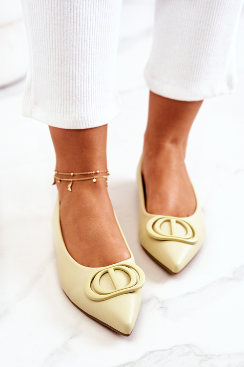 Шкіряні балетки з гострим носом світло-зелені Rachelle