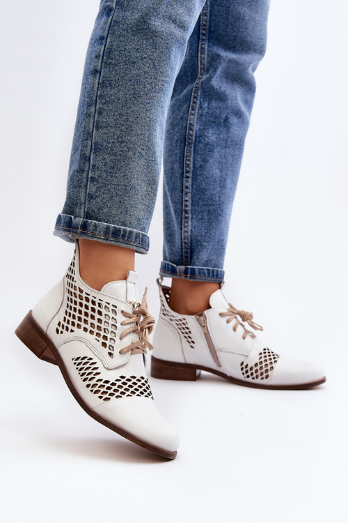 Чоботи шкіряні з вирізом Zazoo 2704 Білі