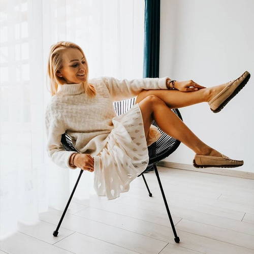 Жіночі бежеві замшеві мокасини болеро