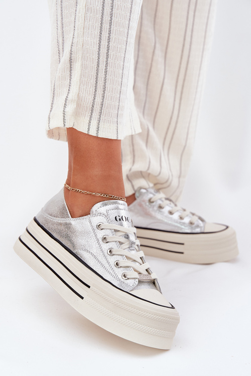 Жіночі Шкіряні Кросівки На Платформі GOE RR2N4108 Срібні