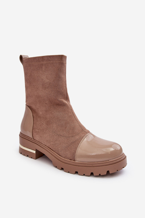 Шкіряні класичні чоботи на плоскому каблуці бежеві Shendete