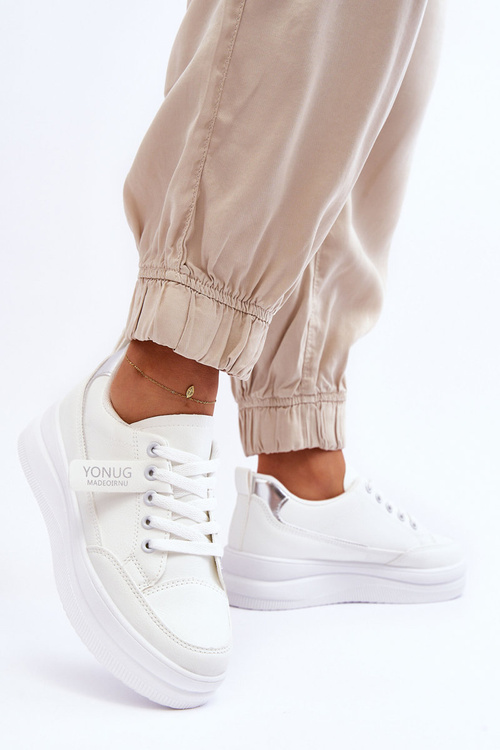 Класичне жіноче спортивне взуття білого кольору Ronesha