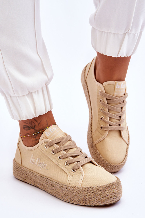 Модні плетені кросівки Lee Cooper LCW-23-31-1795L Бежеві