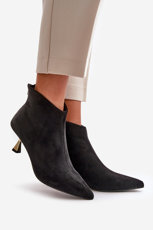 Жіночі еко-замшеві чоботи на шпильці чорні Terlena