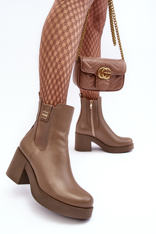 Шкіряні жіночі чоботи на підборах Lemar Brown Kodra