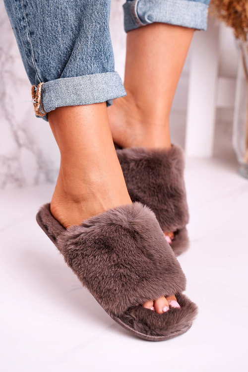 Жіночі пухнасті тапочки сірі солодкі