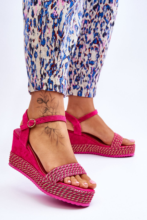 Класичні жіночі босоніжки на танкетці фуксія Мальме