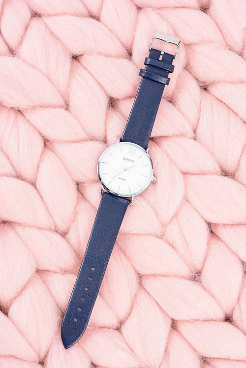 Стильний шкіряний темно-синій жіночий годинник Ernest