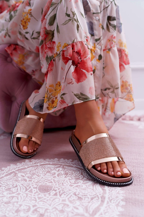 Жіночі рельєфні шльопанці з цирконами Champagne Rentre