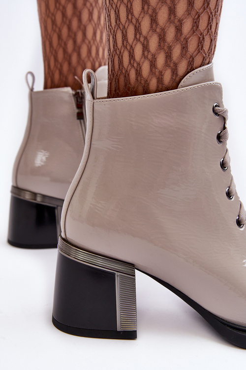 Чоботи жіночі лаковані D&A MR870-98 Світло-сірі