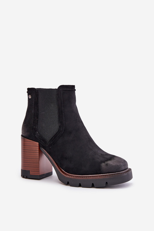 Утеплені жіночі чоботи на підборах з еко-замші чорні Vinceza 58356