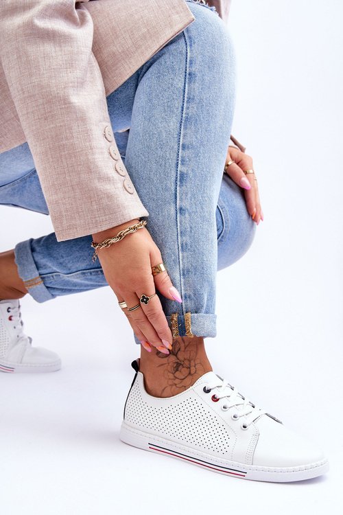 Жіночі білі шкіряні кросівки S.Barski LR952