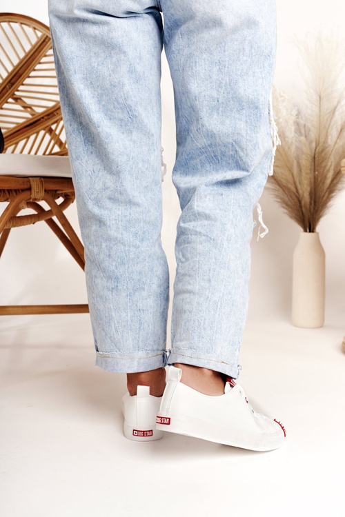 Жіночі шкіряні кросівки BIG STAR EE274302 Білі