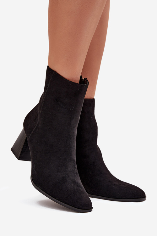 Ботильйони Для Жінок З Еко Замші На Каблуках З Замком Чорні Zelita