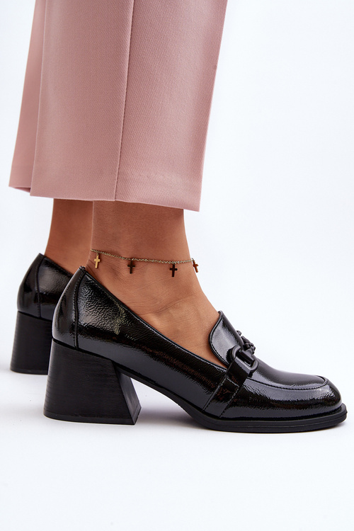 Чорні лаковані туфлі на високих підборах Nireva