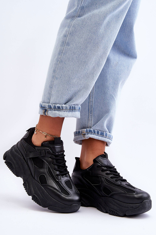 Жіночі кросівки на масивній платформі Black Agnenia