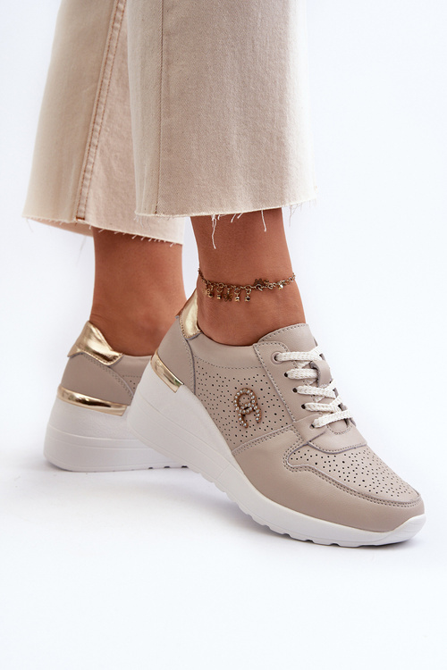 Жіночі шкіряні кросівки на танкетці бежеві S.Barski LR810