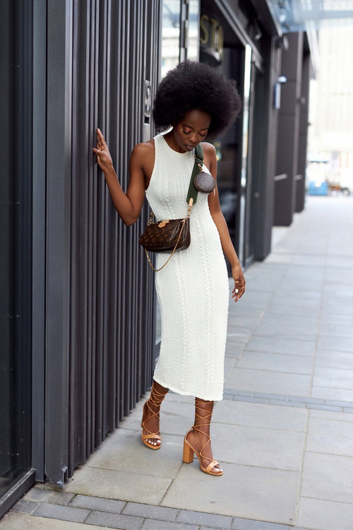 Босоніжки на високому каблуці зі шнурівкою Camel Catwalk