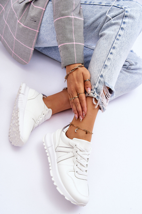 Жіночі кросівки білого кольору Elliot