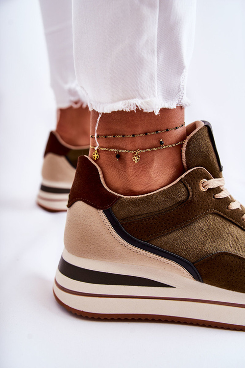 Жіноче замшеве спортивне взуття зелено-бежевого кольору Elisse