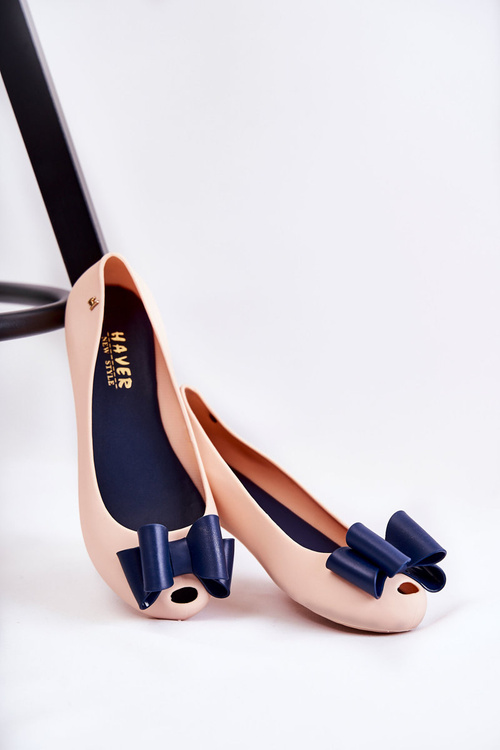 Жіночі гумові балетки з бантом бежеві в квіточку