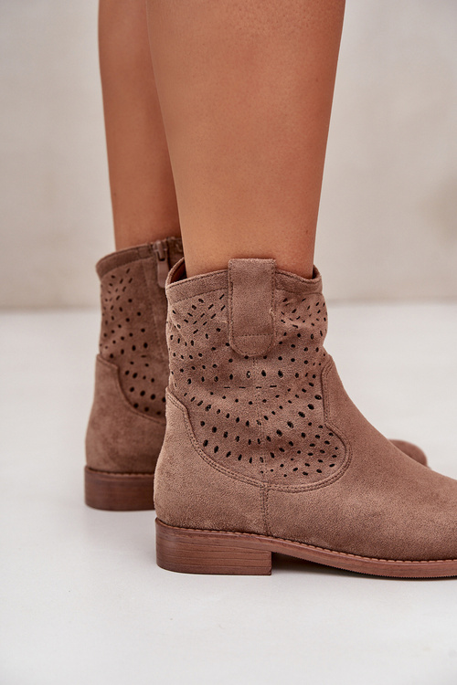 Жіночі ботильйони з перфорацією на плоскому каблуці коричневі S.Barski HY42-135