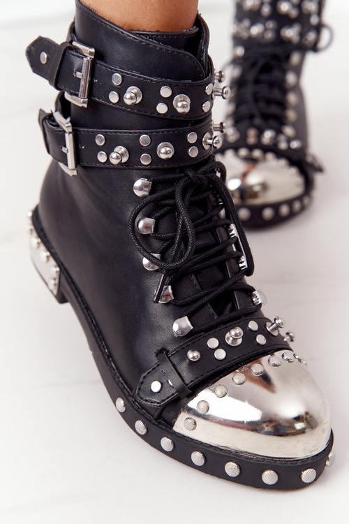 Жіночі утеплені чоботи з форсунками, чорні Lu Boo