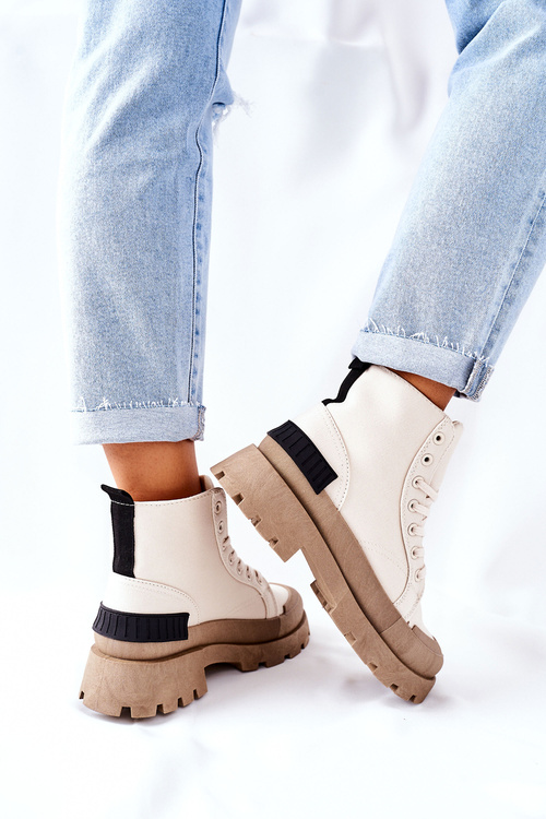 Чоботи жіночі бежеві будь-які