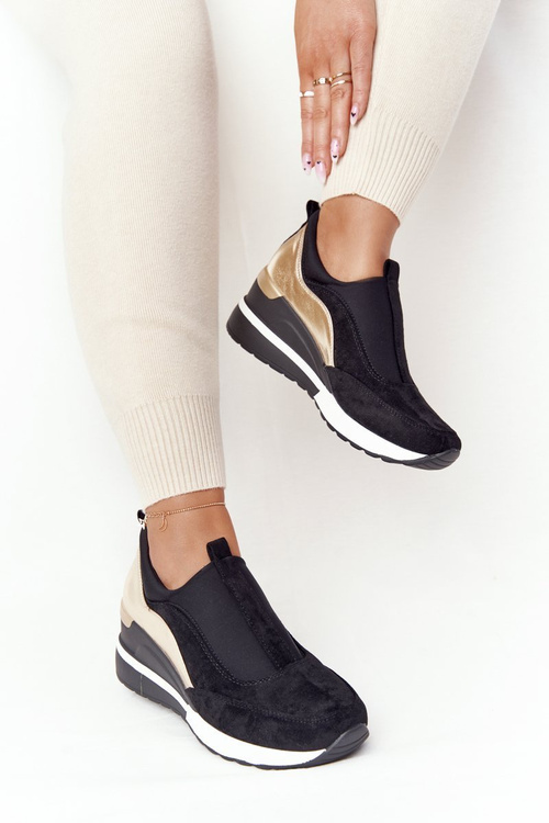 Кросівки на танкетці Vinceza 10593 Чорно-золоті